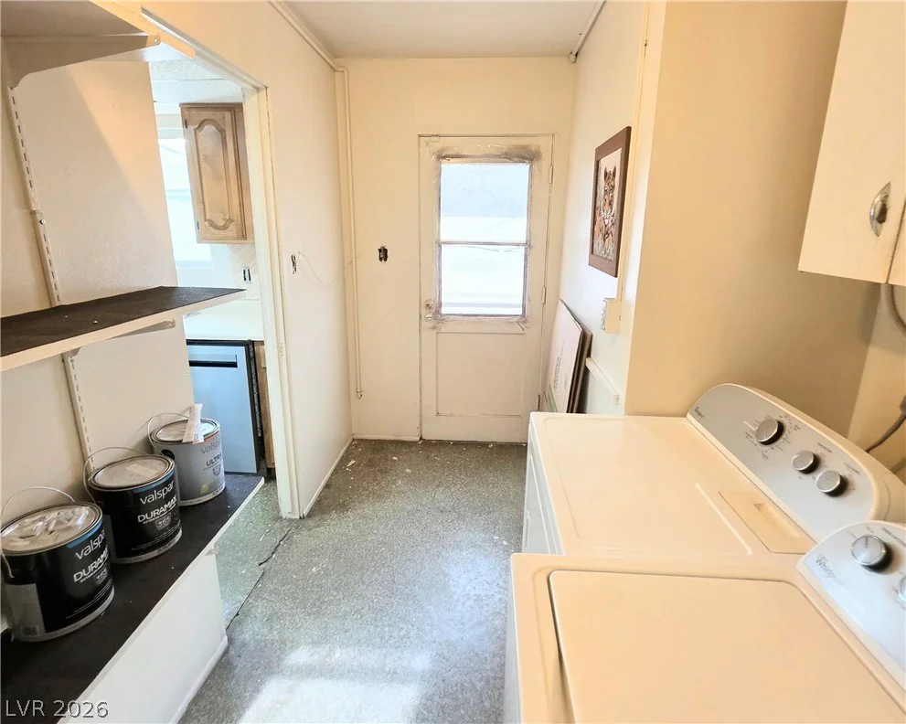 1674 D, Las Vegas, NV 89106
