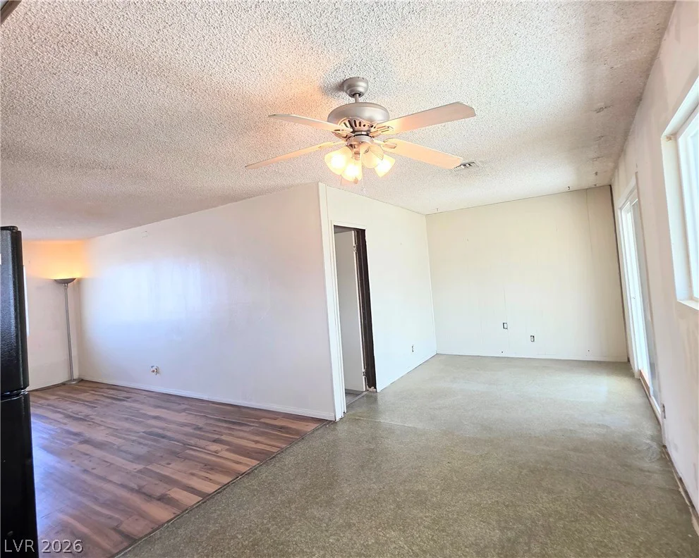 1674 D, Las Vegas, NV 89106