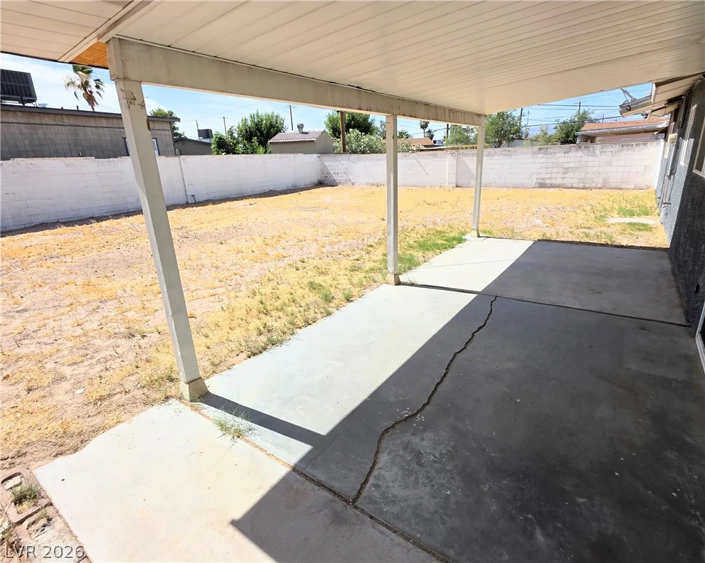 1674 D, Las Vegas, NV 89106