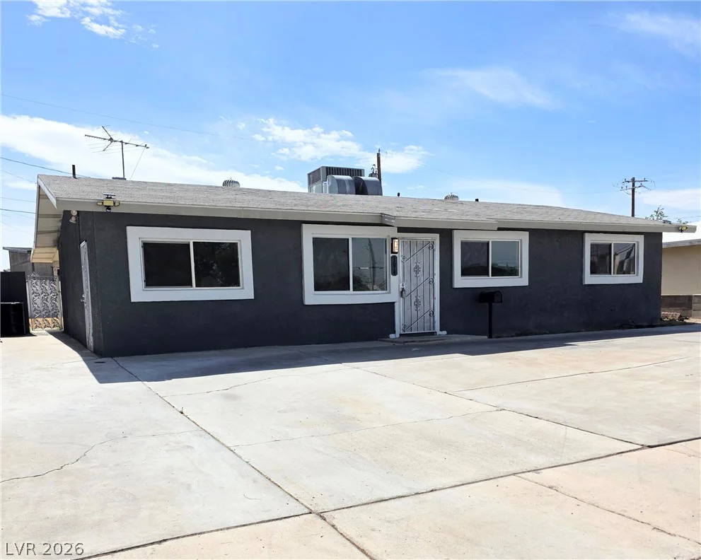 1674 D, Las Vegas, NV 89106