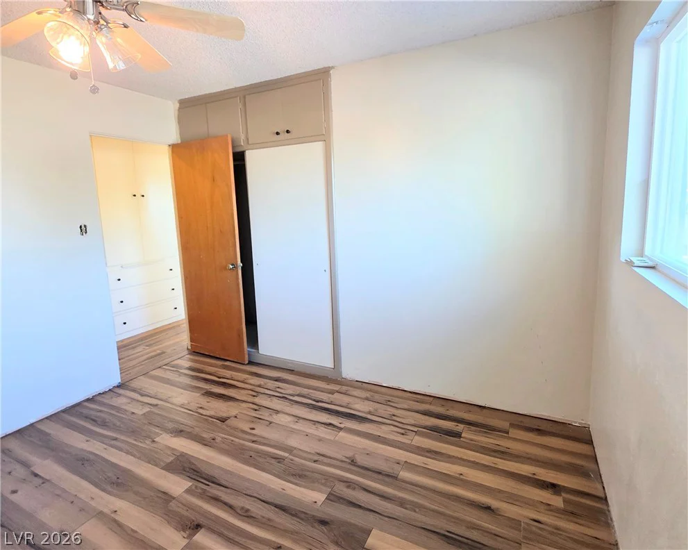 1674 D, Las Vegas, NV 89106