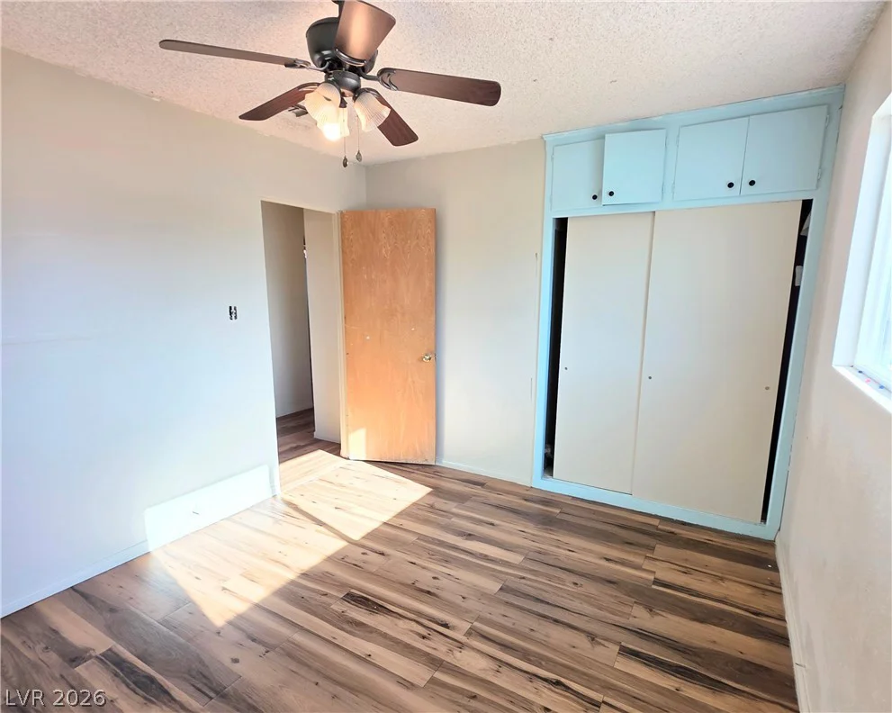 1674 D, Las Vegas, NV 89106