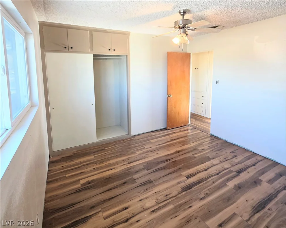 1674 D, Las Vegas, NV 89106