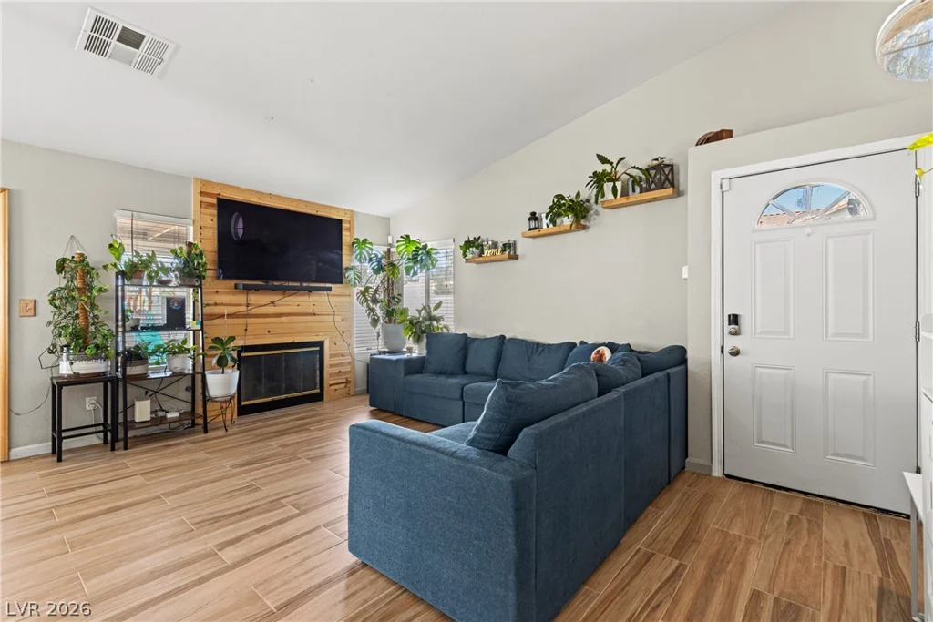 1997 Mill Pond, Las Vegas, NV 89119