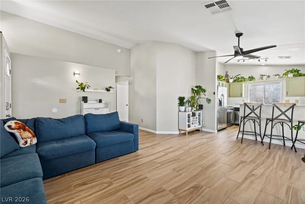 1997 Mill Pond, Las Vegas, NV 89119