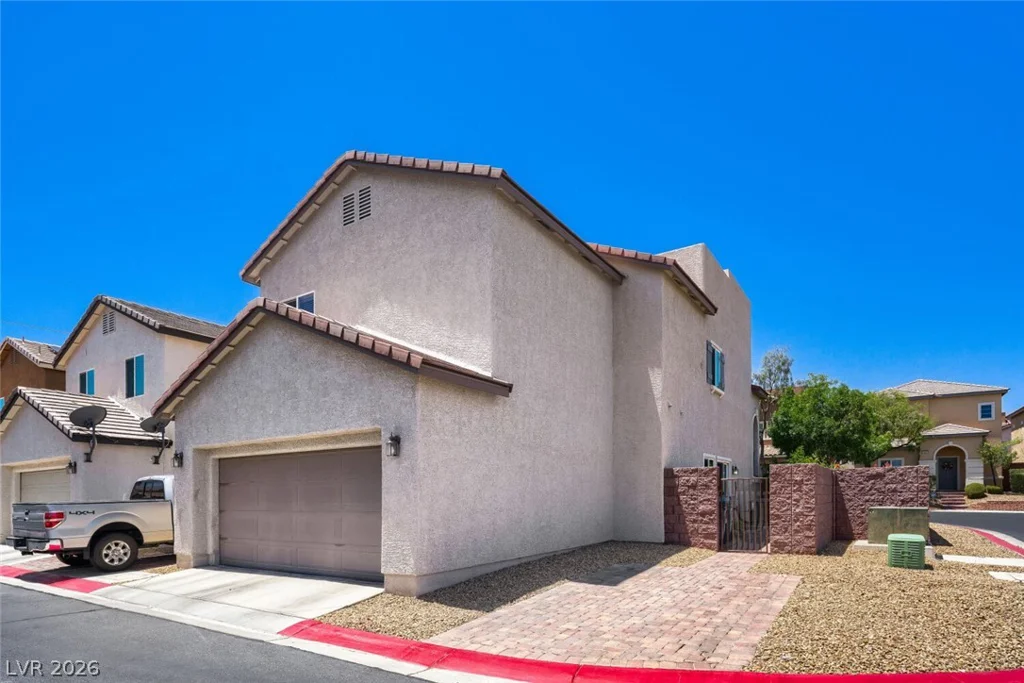 10070 Aspen Marshall, Las Vegas, NV 89178