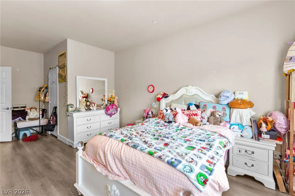 4211 Abernethy Forest, Las Vegas, NV 89141