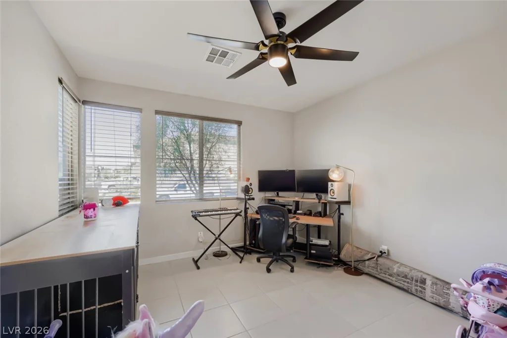 6840 Pacific Robin, North Las Vegas, NV 89084