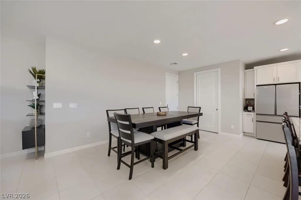 6840 Pacific Robin, North Las Vegas, NV 89084