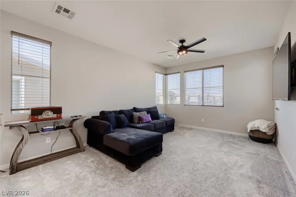 6840 Pacific Robin, North Las Vegas, NV 89084