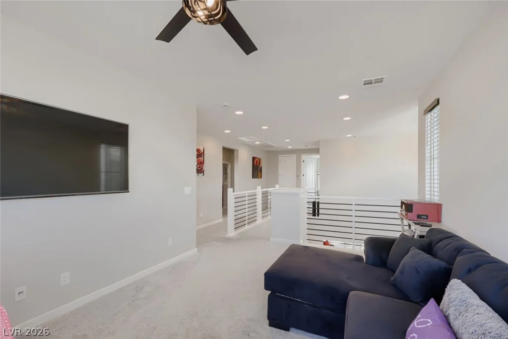 6840 Pacific Robin, North Las Vegas, NV 89084