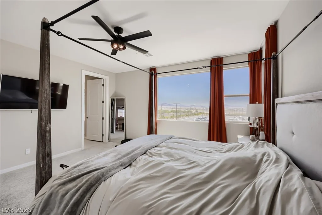 6840 Pacific Robin, North Las Vegas, NV 89084