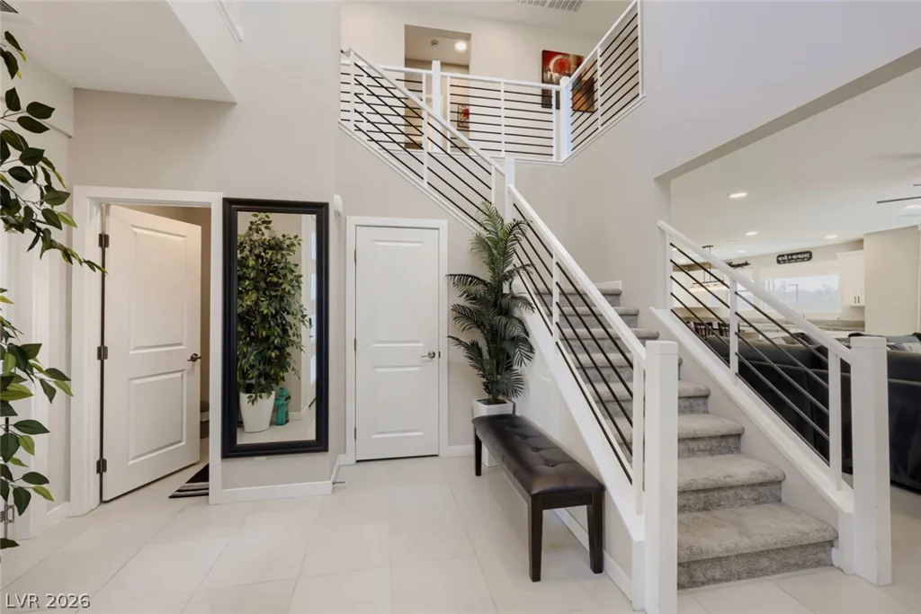 6840 Pacific Robin, North Las Vegas, NV 89084