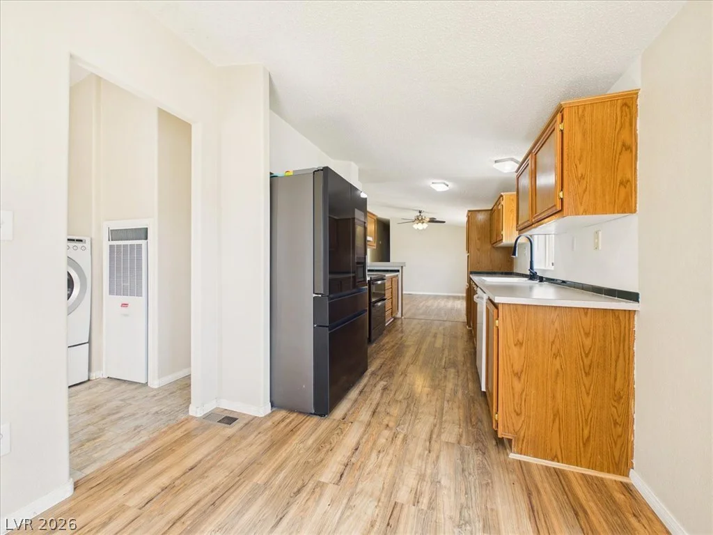 1670 Gee, Pahrump, NV 89060