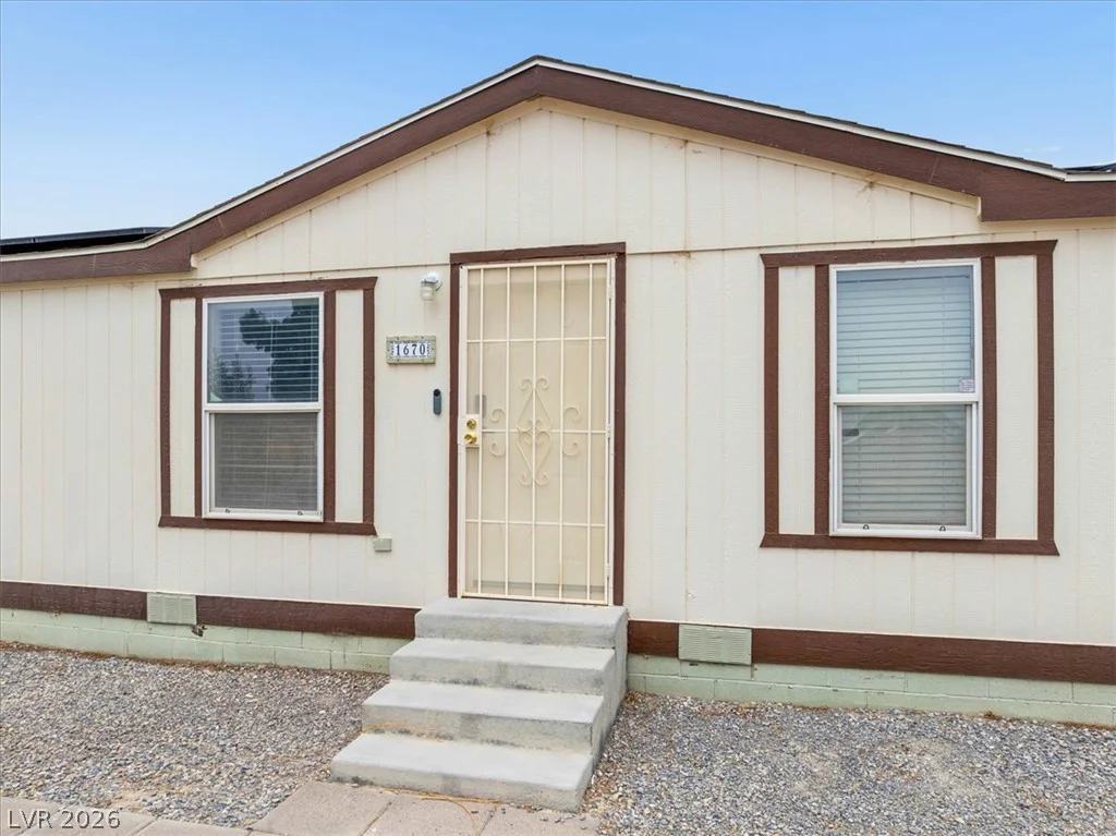 1670 Gee, Pahrump, NV 89060