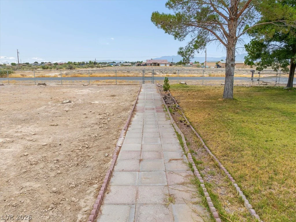 1670 Gee, Pahrump, NV 89060