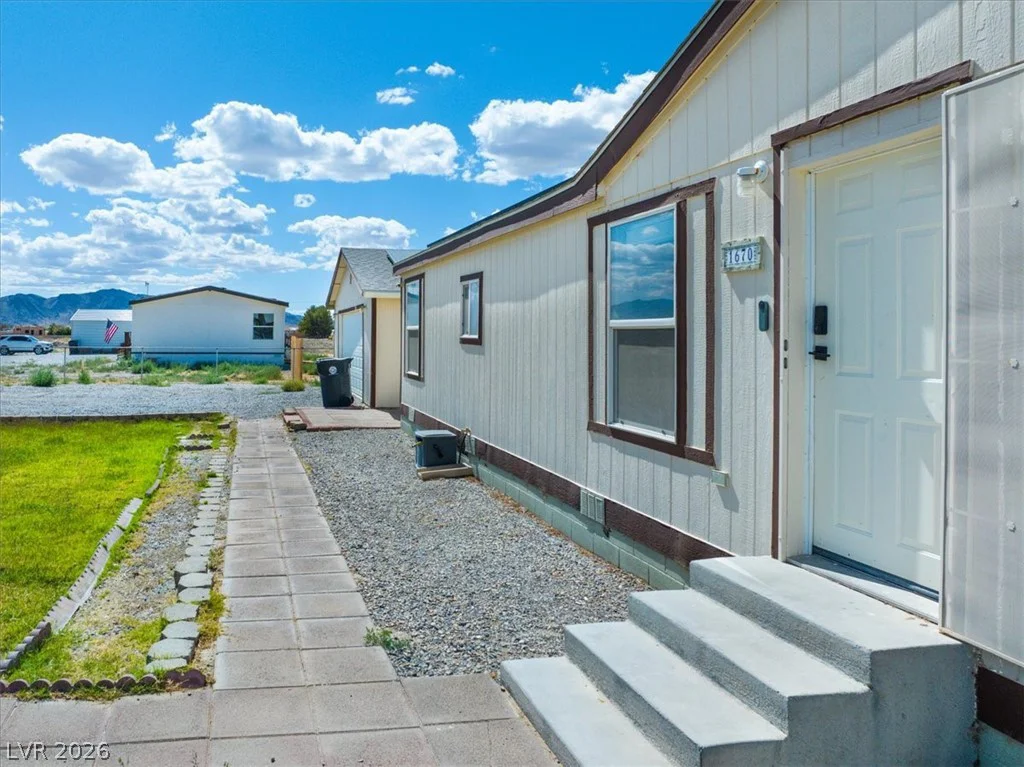 1670 Gee, Pahrump, NV 89060