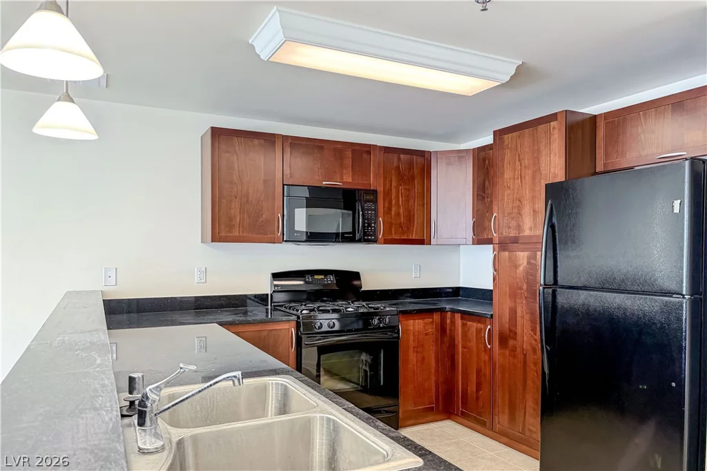 150 Las Vegas, Las Vegas, NV 89101