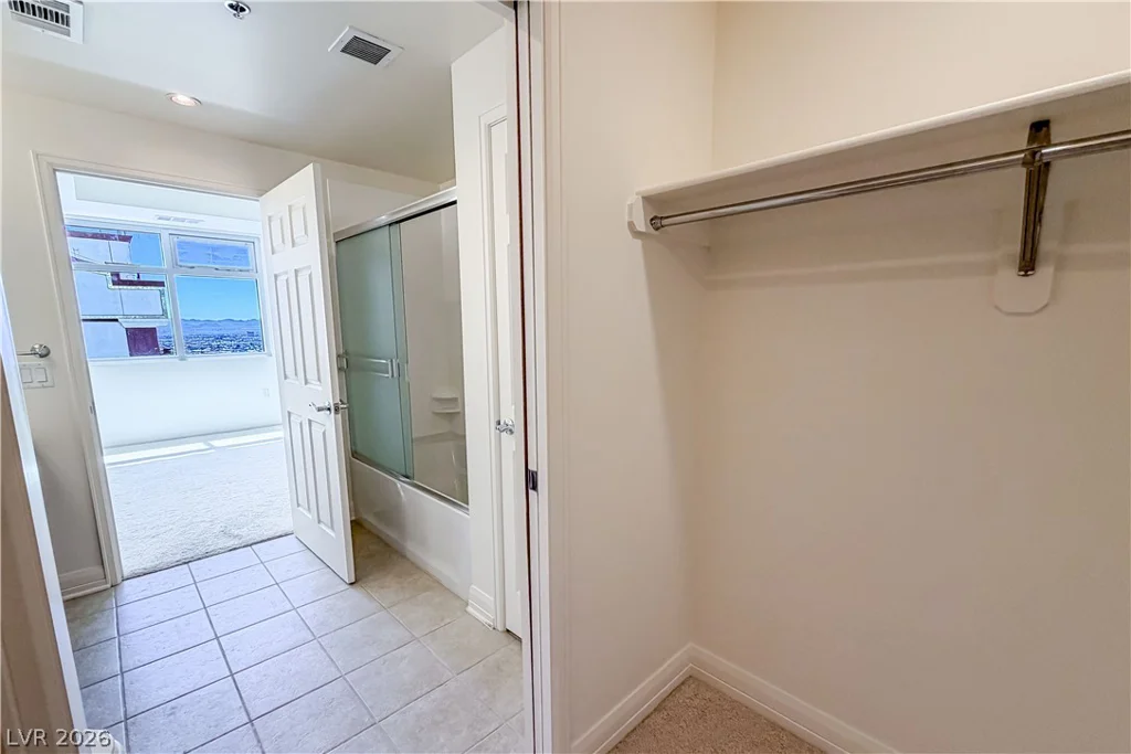 150 Las Vegas, Las Vegas, NV 89101