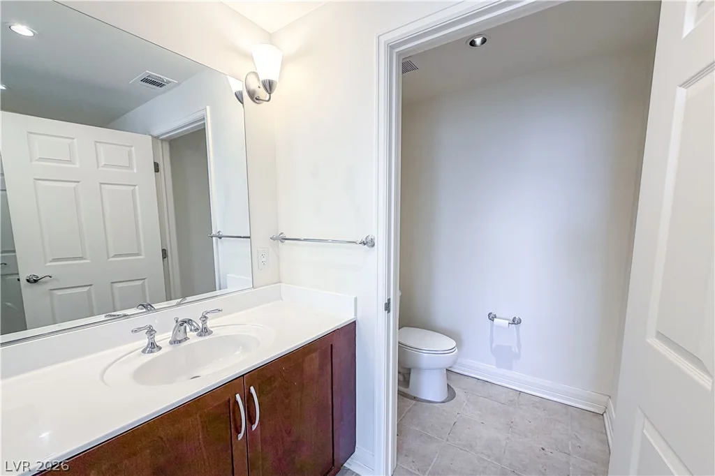 150 Las Vegas, Las Vegas, NV 89101