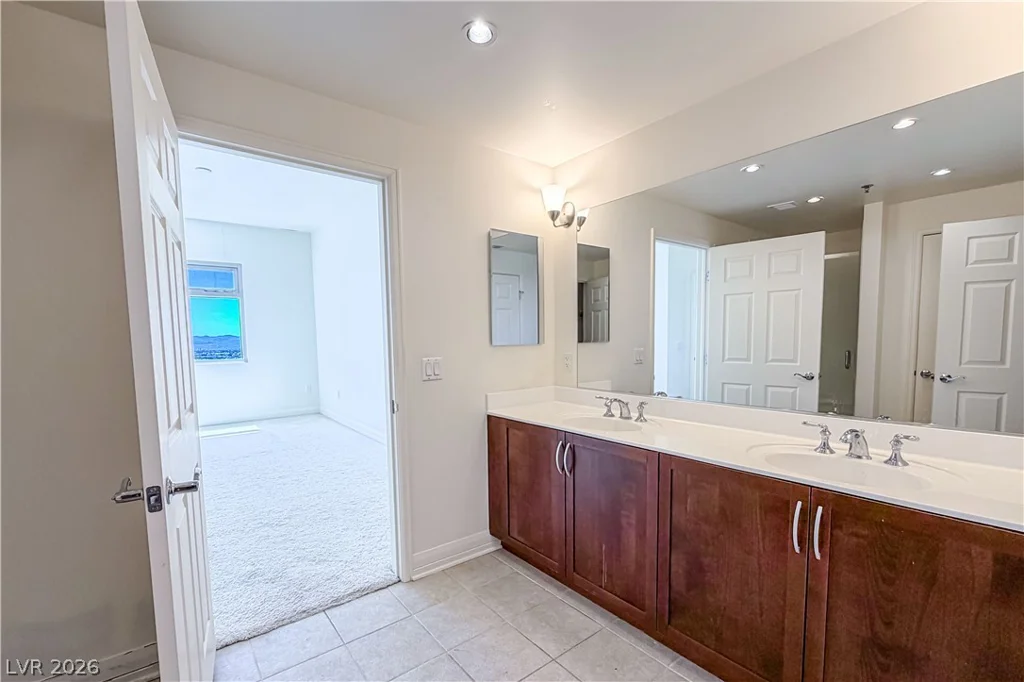150 Las Vegas, Las Vegas, NV 89101