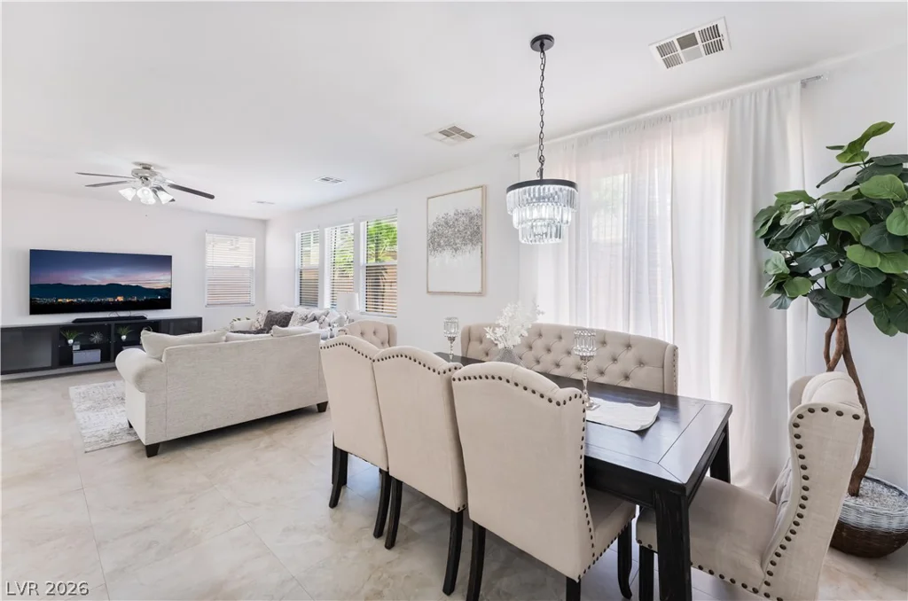 404 Copper Pine, North Las Vegas, NV 89031