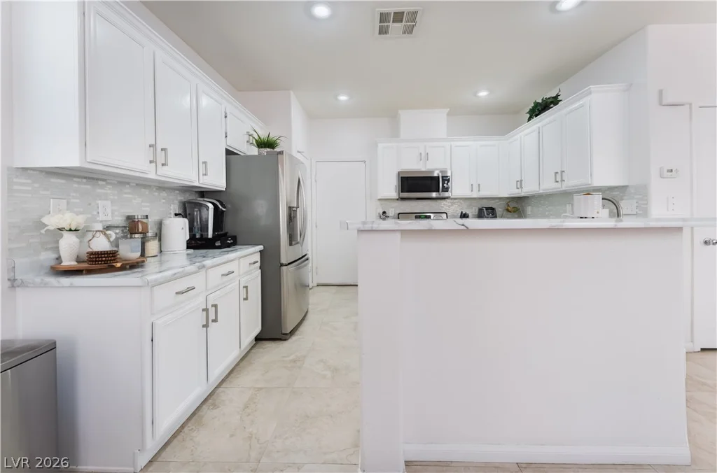 404 Copper Pine, North Las Vegas, NV 89031