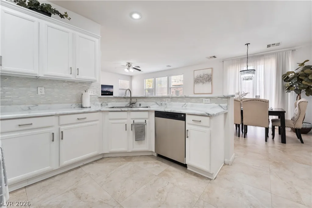 404 Copper Pine, North Las Vegas, NV 89031