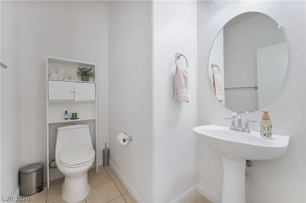 404 Copper Pine, North Las Vegas, NV 89031
