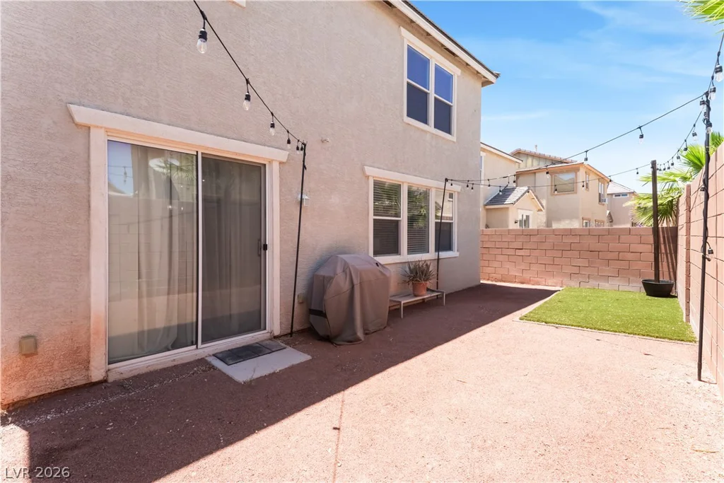 404 Copper Pine, North Las Vegas, NV 89031