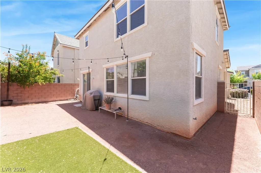 404 Copper Pine, North Las Vegas, NV 89031