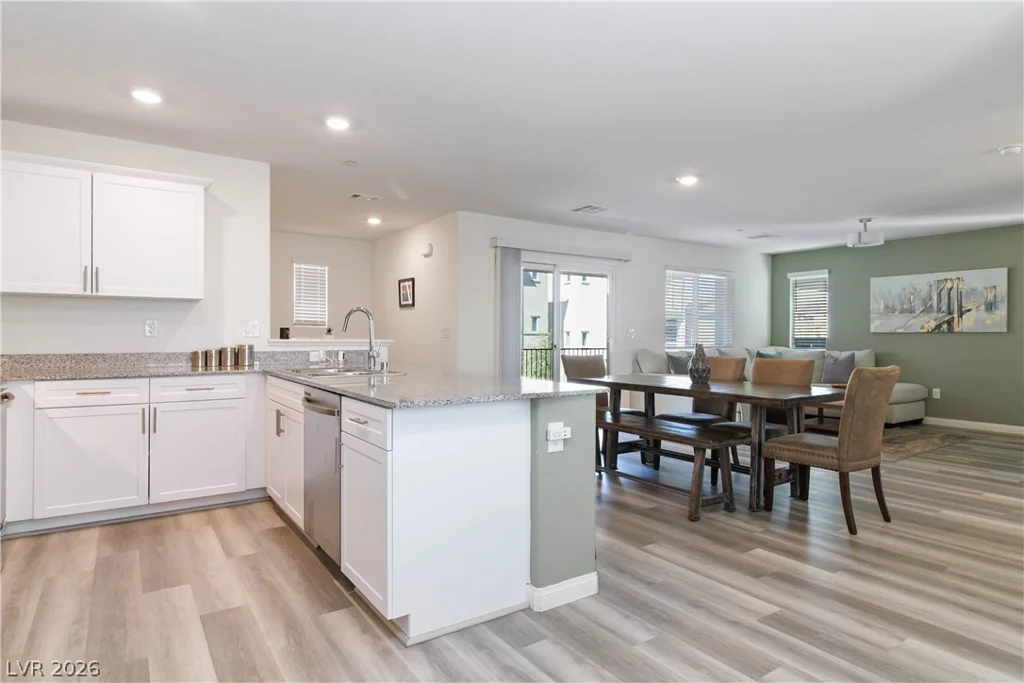 6855 Crimson Shadow, North Las Vegas, NV 89086