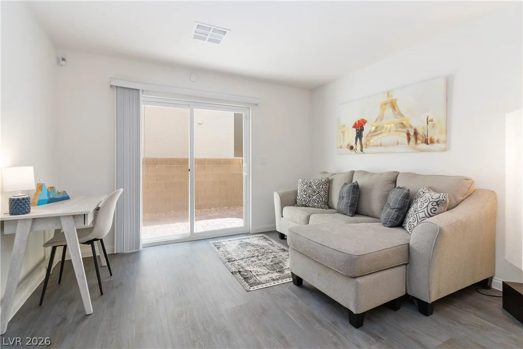6855 Crimson Shadow, North Las Vegas, NV 89086