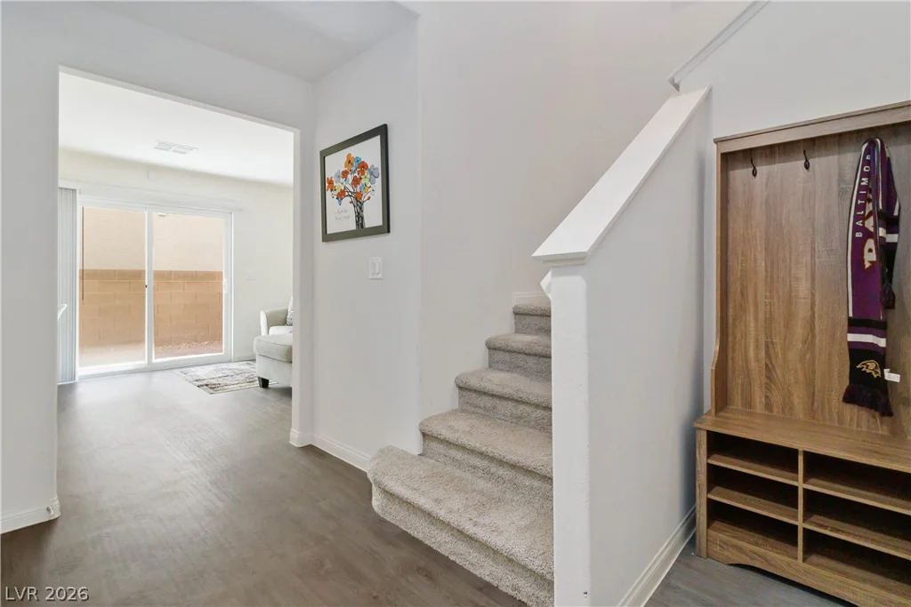 6855 Crimson Shadow, North Las Vegas, NV 89086