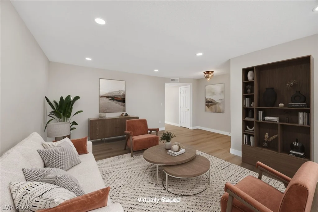 212 Scherer, Las Vegas, NV 89145