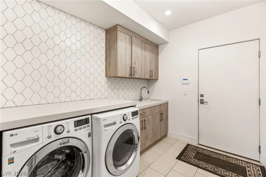 1228 Starview Peak, Henderson, NV 89012