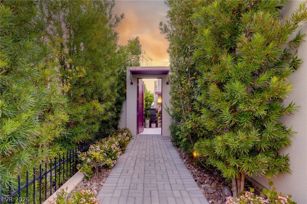 1228 Starview Peak, Henderson, NV 89012