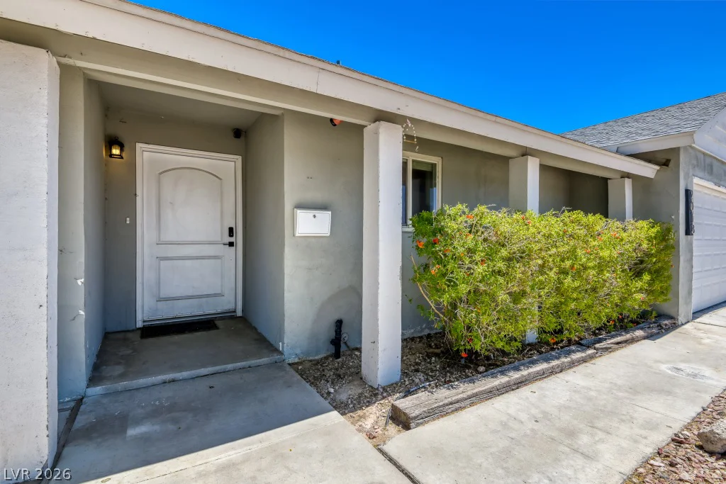 2013 El Greco, Las Vegas, NV 89102