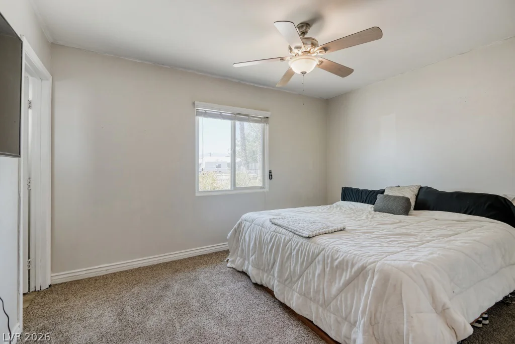 2013 El Greco, Las Vegas, NV 89102