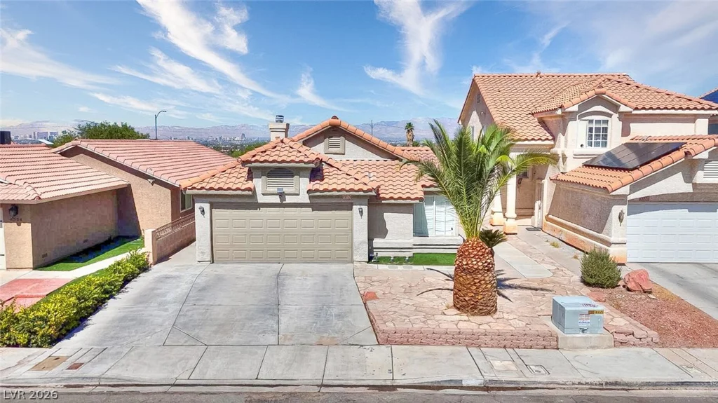 6326 Mount Rainier, Las Vegas, NV 89156