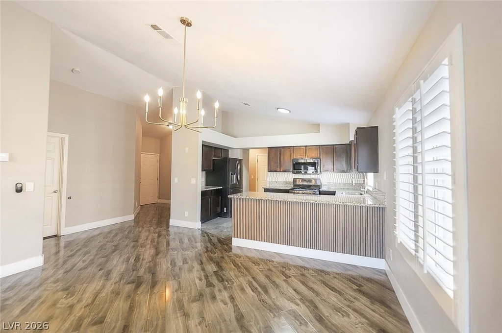 6326 Mount Rainier, Las Vegas, NV 89156