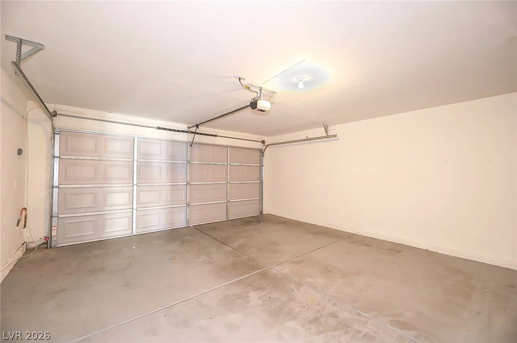 6326 Mount Rainier, Las Vegas, NV 89156