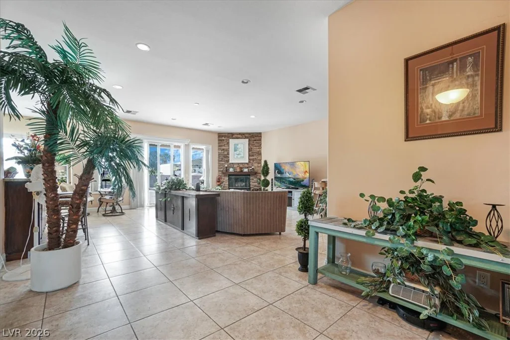 78 Siddall, Las Vegas, NV 89183