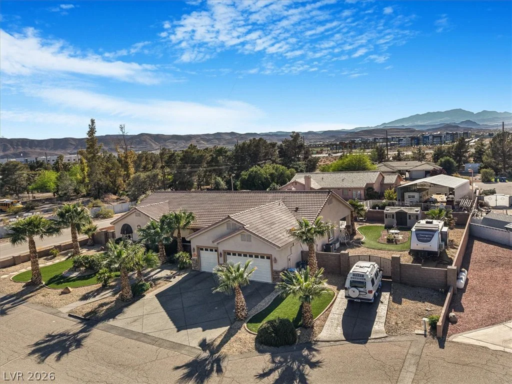 78 Siddall, Las Vegas, NV 89183