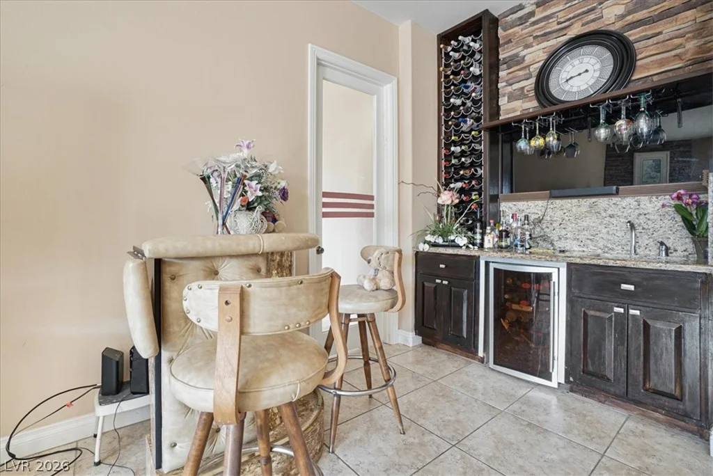 78 Siddall, Las Vegas, NV 89183