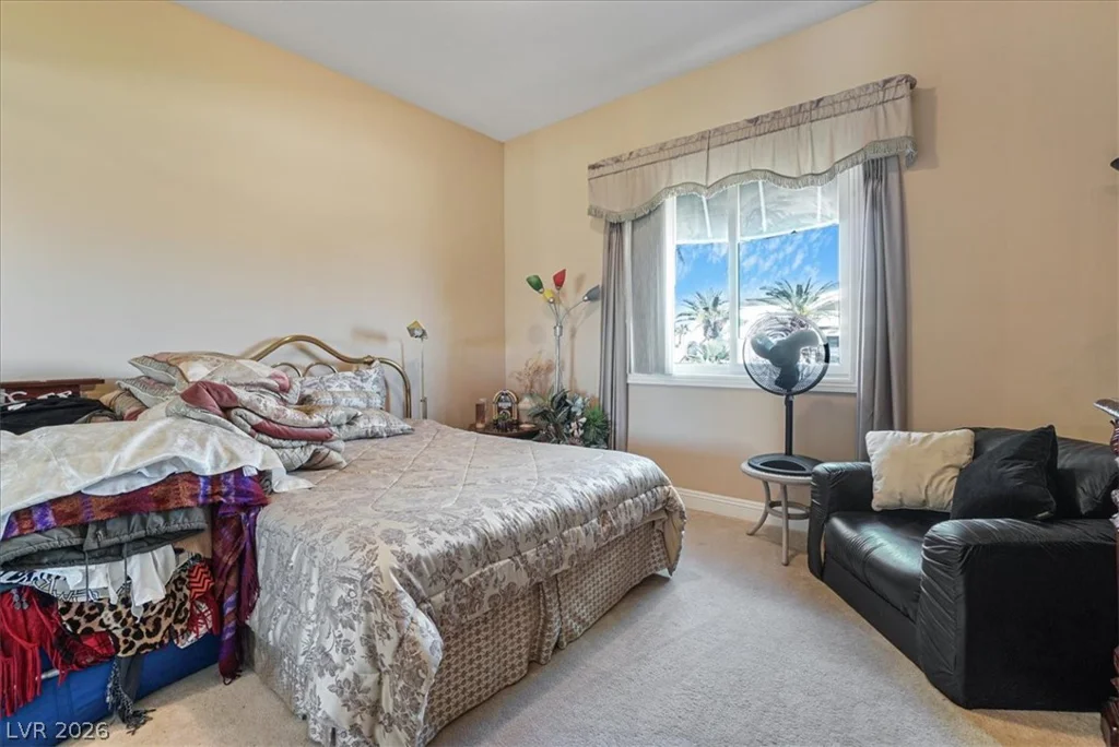78 Siddall, Las Vegas, NV 89183