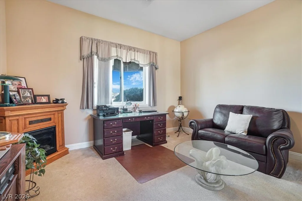 78 Siddall, Las Vegas, NV 89183