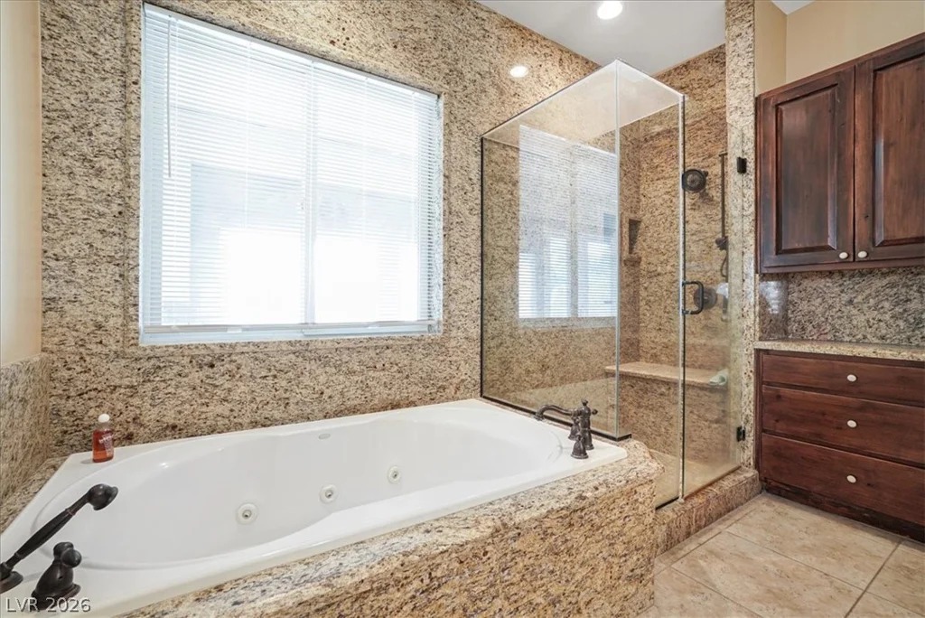 78 Siddall, Las Vegas, NV 89183