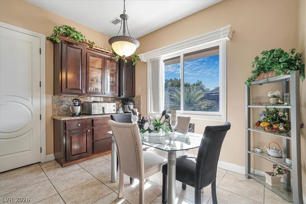 78 Siddall, Las Vegas, NV 89183