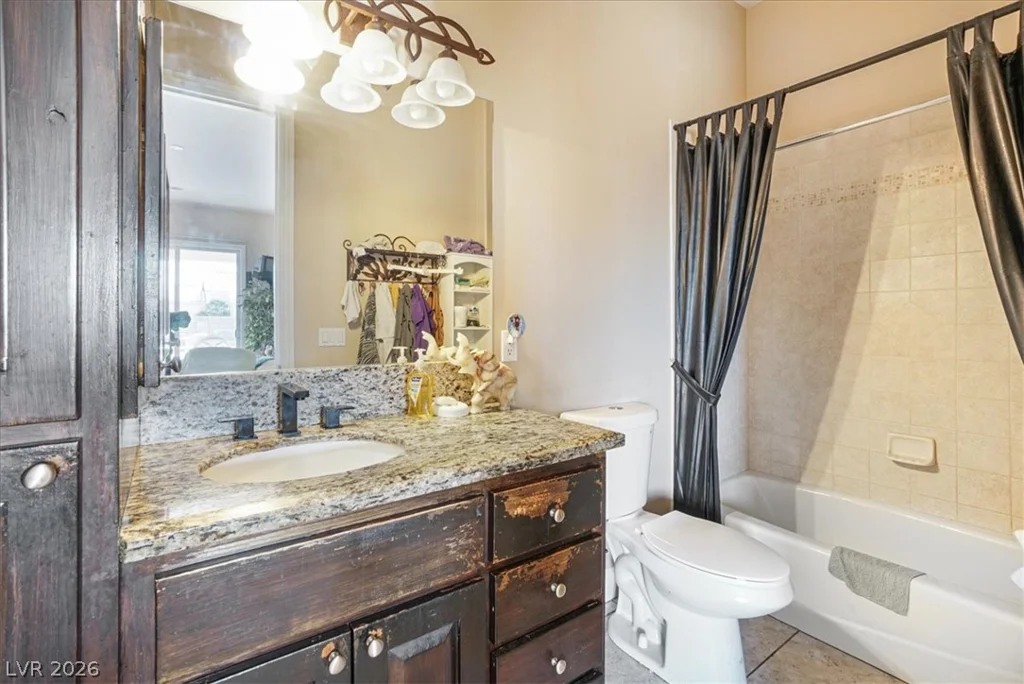 78 Siddall, Las Vegas, NV 89183